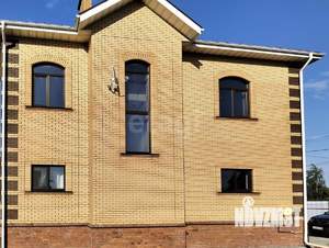 Дом 376м², 3-этажный, участок 20 сот.  