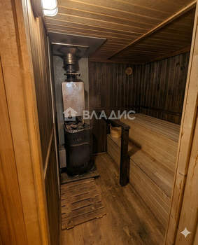 Дом 93м&sup2;, 2-этажный, участок 8 сот.  