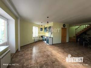 Коттедж 280м², 2-этажный, участок 10 сот.  