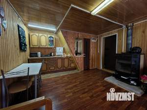 Дом 50м&sup2;, 2-этажный, участок 7 сот.  