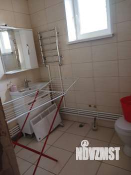 Дом 140м², 2-этажный, участок 10 сот.  