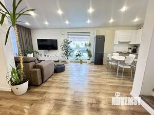 Дом 166м&sup2;, 2-этажный, участок 8 сот.  