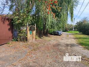 Дом 32м&sup2;, 1-этажный, участок 25 сот.  