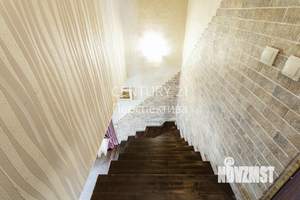 Коттедж 197м&sup2;, 2-этажный, участок 8 сот.  