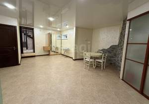 Дом 216м&sup2;, 3-этажный, участок 273 сот.  