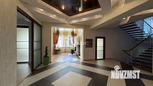 Дом 483м², 2-этажный, участок 17 сот.  