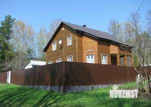 Дом 170м&sup2;, 3-этажный, участок 20 сот.  