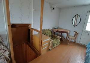 Дом 40м&sup2;, 2-этажный, участок 10 сот.  