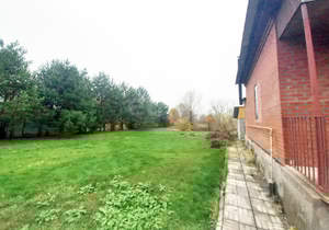 Дом 182м², 3-этажный, участок 25 сот.  