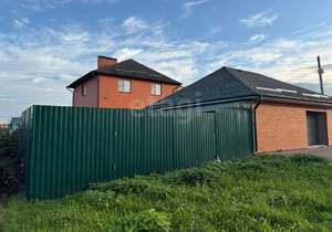 Дом 232м², 2-этажный, участок 14 сот.  