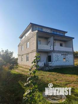 Дом 372м², 3-этажный, участок 14 сот.  