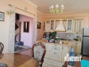 Коттедж 700м², 3-этажный, участок 12 сот.  