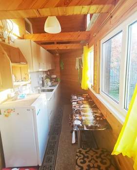 Дом 100м², 2-этажный, участок 0 сот.  