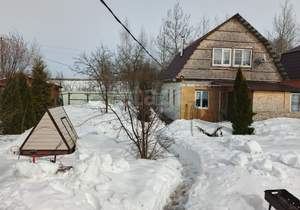 Дом 70м&sup2;, 2-этажный, участок 6 сот.  