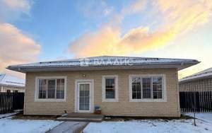 Дом 100м&sup2;, 1-этажный, участок 5 сот.  