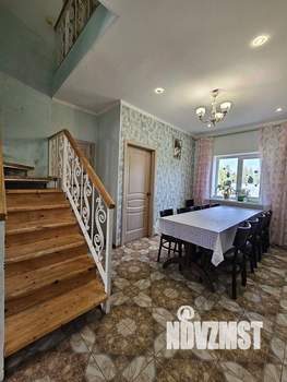 Дом 136м&sup2;, 2-этажный, участок 8 сот.  