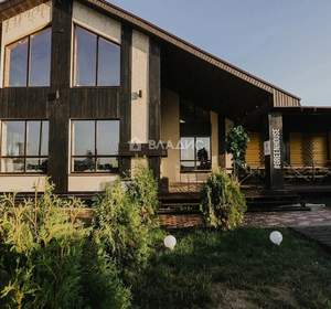 Дом 170м&sup2;, 2-этажный, участок 6 сот.  