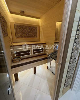 Дом 130м&sup2;, 2-этажный, участок 9 сот.  