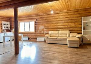 Дом 220м², 3-этажный, участок 12 сот.  