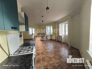 Коттедж 280м², 2-этажный, участок 10 сот.  