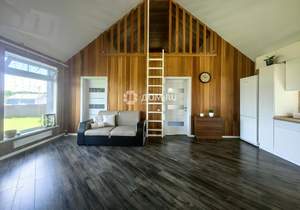 Дом 95м&sup2;, 2-этажный, участок 10 сот.  