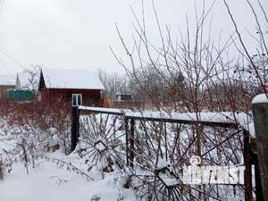 Дом 18м&sup2;, 2-этажный, участок 8 сот.  