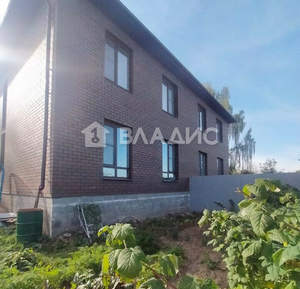 Дом 145м², 2-этажный, участок 6 сот.  