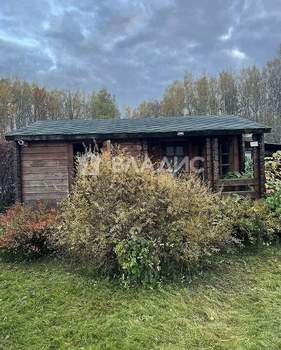 Дом 42м&sup2;, 2-этажный, участок 6 сот.  