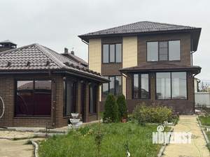 Дом 145м&sup2;, 2-этажный, участок 15 сот.  