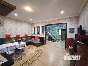 Дом 240м², 2-этажный, участок 8 сот.  