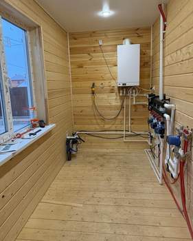 Дом 136м&sup2;, 2-этажный, участок 7 сот.  