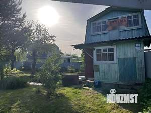 Дом 30м², 2-этажный, участок 6 сот.  