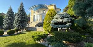 Дом 483м², 2-этажный, участок 17 сот.  