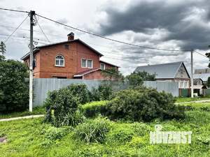 Дом 250м², 3-этажный, участок 15 сот.  