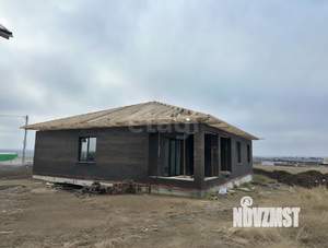 Дом 180м&sup2;, 1-этажный, участок 10 сот.  