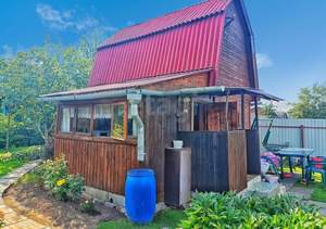 Дом 32м², 2-этажный, участок 6 сот.  