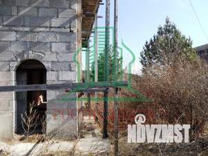 Дом 200м&sup2;, 2-этажный, участок 15 сот.  