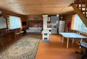 Дом 50м², 2-этажный, участок 9 сот.  