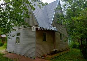 Дом 70м&sup2;, 2-этажный, участок 6 сот.  