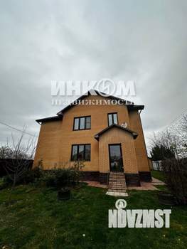 Дом 200м&sup2;, 2-этажный, участок 21 сот.  