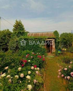 Дом 10м², 1-этажный, участок 8 сот.  