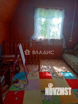 Дом 70м&sup2;, 2-этажный, участок 6 сот.  