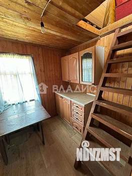 Дом 30м&sup2;, 2-этажный, участок 12 сот.  