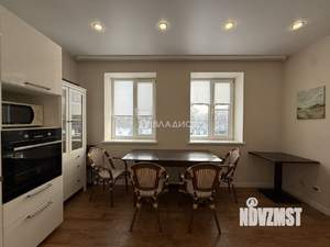 Дом 213м&sup2;, 2-этажный, участок 16 сот.  