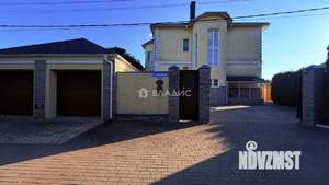 Дом 483м², 2-этажный, участок 17 сот.  