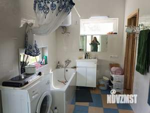 Дом 75м², 2-этажный, участок 42 сот.  
