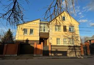 Дом 256м², 2-этажный, участок 6 сот.  