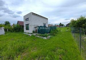 Дом 30м², 2-этажный, участок 12 сот.  