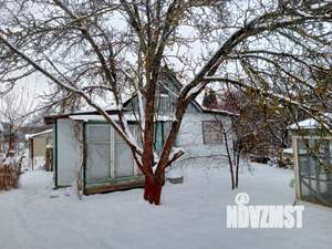 Дом 15м&sup2;, 2-этажный, участок 6 сот.  