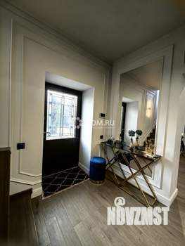 Дом 180м², 2-этажный, участок 8 сот.  